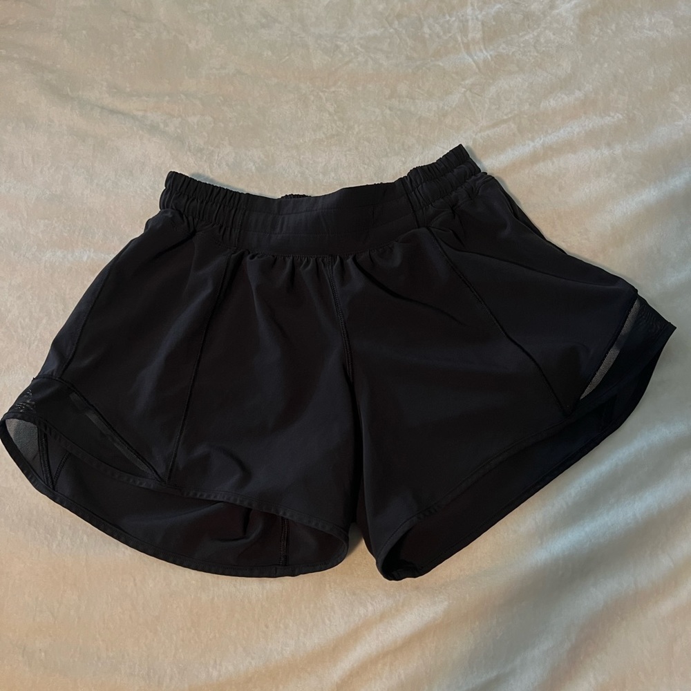 Lululemon Hotty Hot shorts